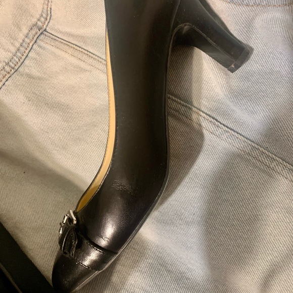 Heels - Picture 4 of 5